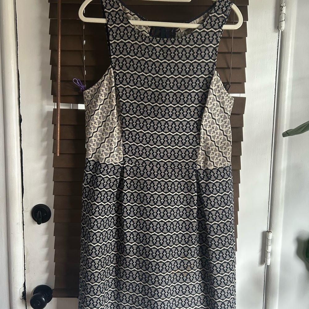 LOFT Elegant Blue and Cream Patterned Dress